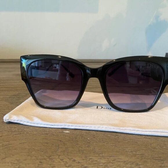 Christian Dior Montaigne Sunglasses - Picture 1 of 3